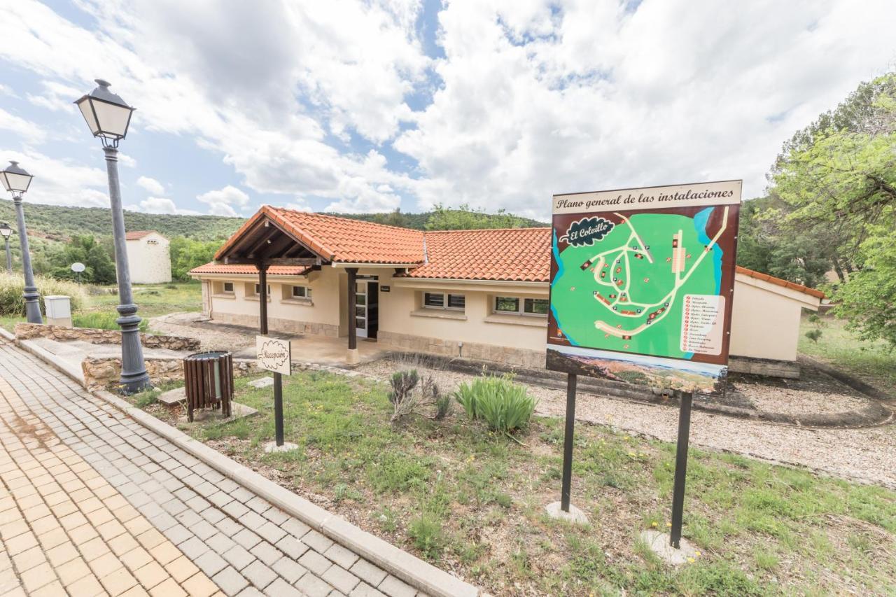 Apartamentos Rurales El Colvillo Trillo Exteriör bild