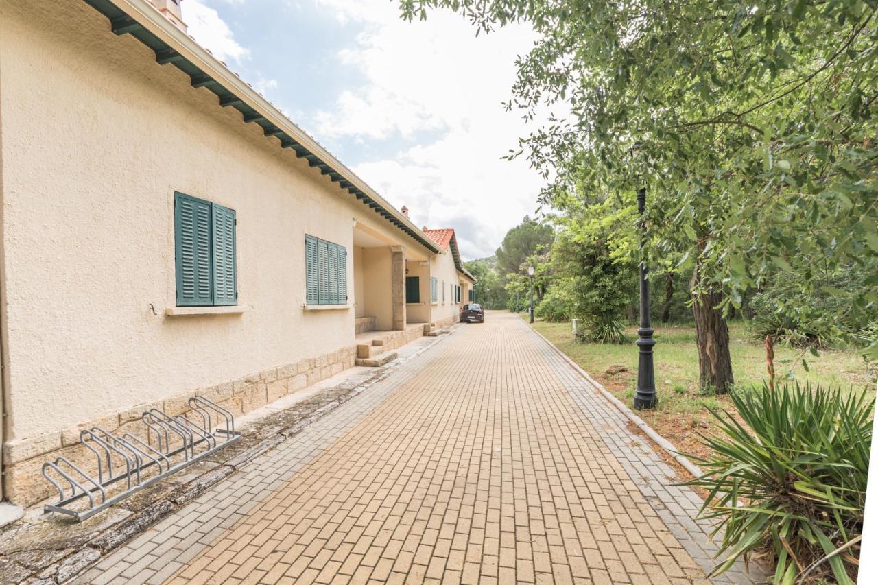 Apartamentos Rurales El Colvillo Trillo Exteriör bild