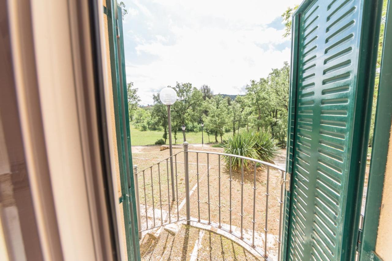 Apartamentos Rurales El Colvillo Trillo Exteriör bild