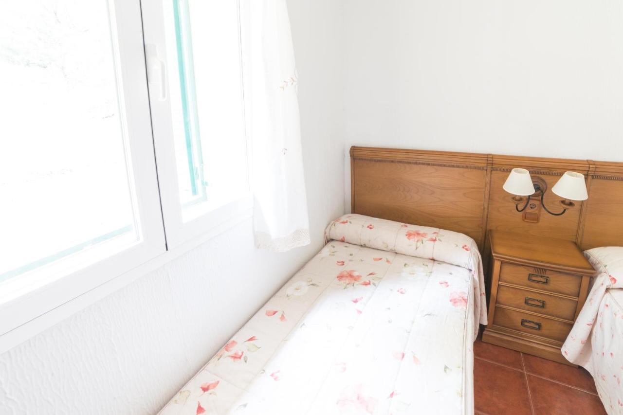 Apartamentos Rurales El Colvillo Trillo Exteriör bild